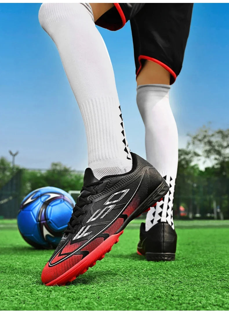 Nouvelles chaussures de football pour hommes, chaussures de sport respirantes, antidérapantes, de haute qualité, chaussures de football pour match en plein air, futsal, haute cheville, ultralégères