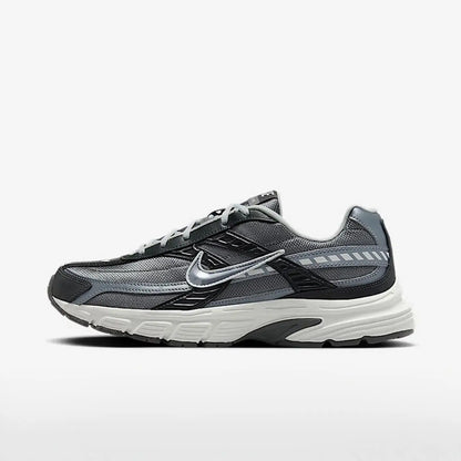 NIKE INITIATOR Priedušné bežecké topánky Retro bežecké topánky Protisklzový a odolný dizajn s odpružením Čierne HQ1179-001
