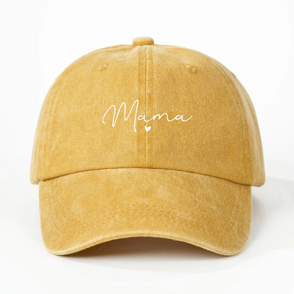 New Printed heart-shaped letters "mama" are fashionable and versatile baseball caps that are suitable for daily outdoor casual w