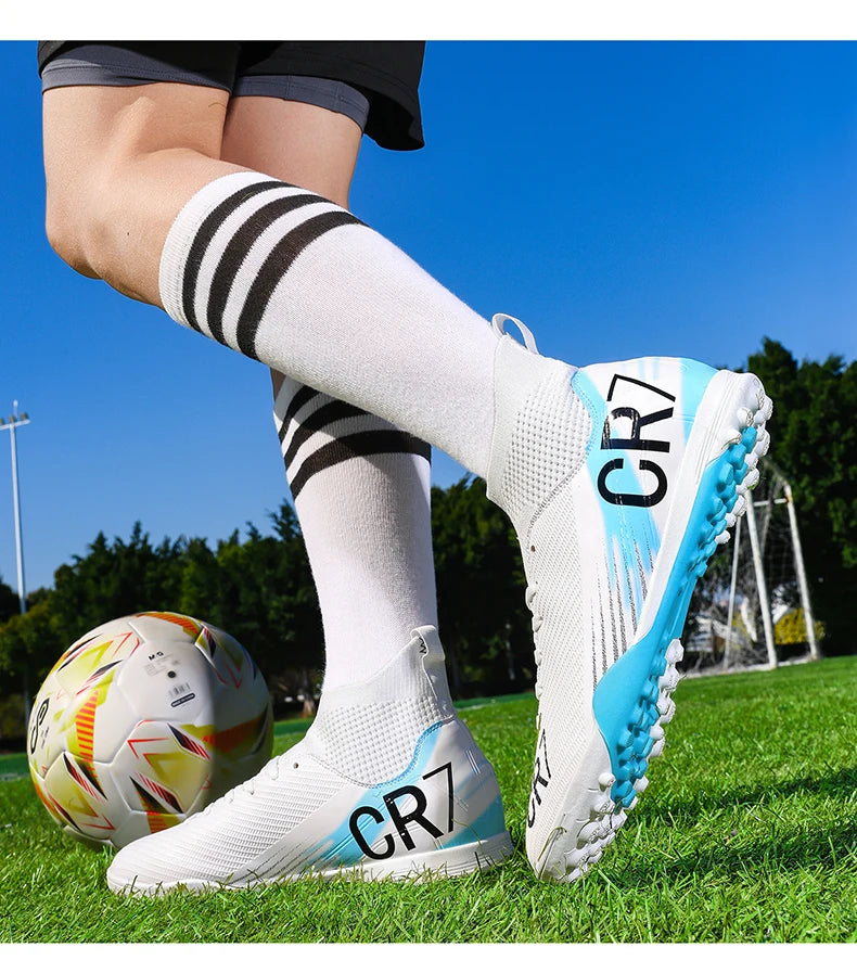 New Men Football Boots Hot Sale Professional Futsal High-Quality Soccer Shoes Cleats Women Unisex Ultralight TF/FG Sneakers