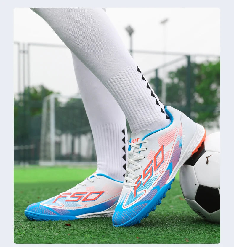 New Men Soccer Shoes Unisex Sneakers Hot Sale Football Boots Professional High-quality Futsal Ultralight Women TF/FG Cleats