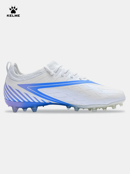 Chuteiras de Futebol Kelme Glimpse MG para Homem Adulto, Pitões Curtos, para Jogo e Treino Profissional em Relva Artificial