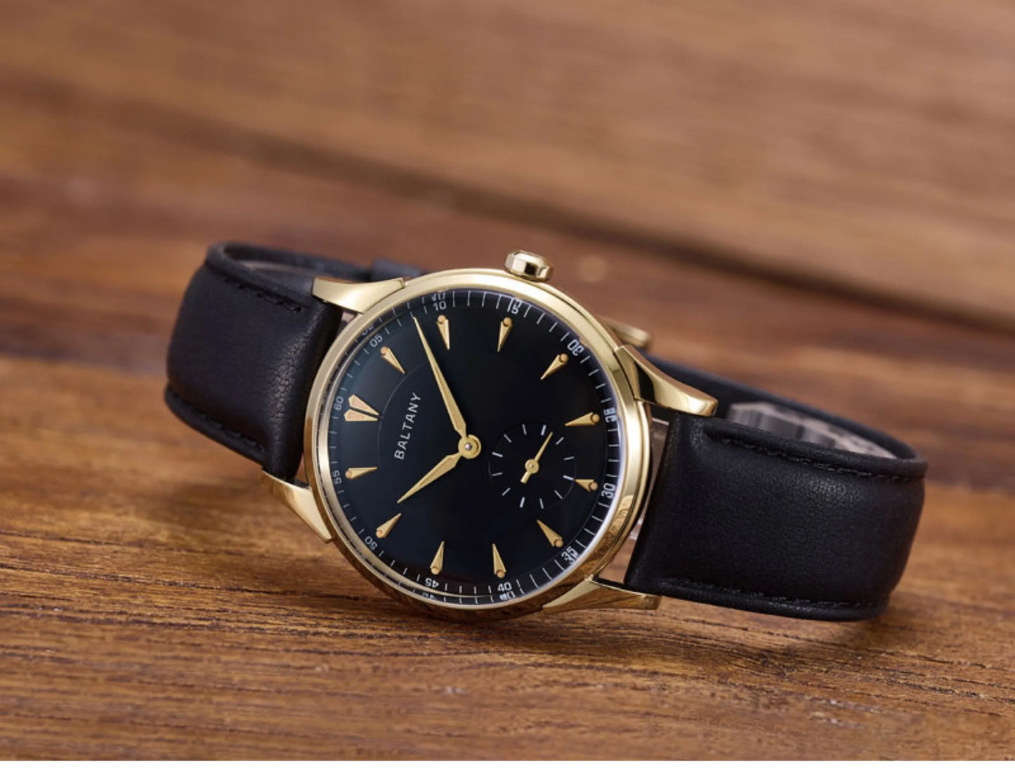 Baltany Men Automatic Watch 38.5mm Pilot Manual Winding Mechanical Wristwatch Sapphire 5ATM Small Second Dial ST1701 ST1700