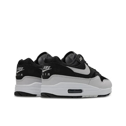 Nike Air Max 1 Low-Top – Bequeme, modische und vielseitige Freizeitschuhe für den Alltag FZ5808-011