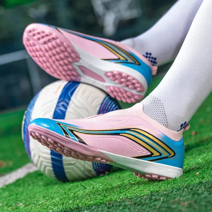 Nouvelles chaussures de football pour hommes, baskets de match, chaussures de futsal antidérapantes, crampons pour terrain en herbe, chaussures de football d'intérieur, légères, de haute qualité, pour l'extérieur