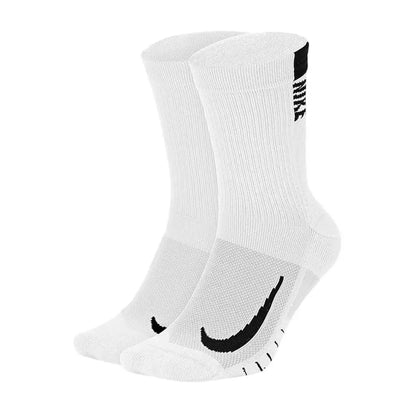 Nike: Štýlové, univerzálne a pohodlné športové a voľnočasové oblečenie pre mužov a ženy – ponožky z froté, balenie po 3 kusoch SX7557-010
