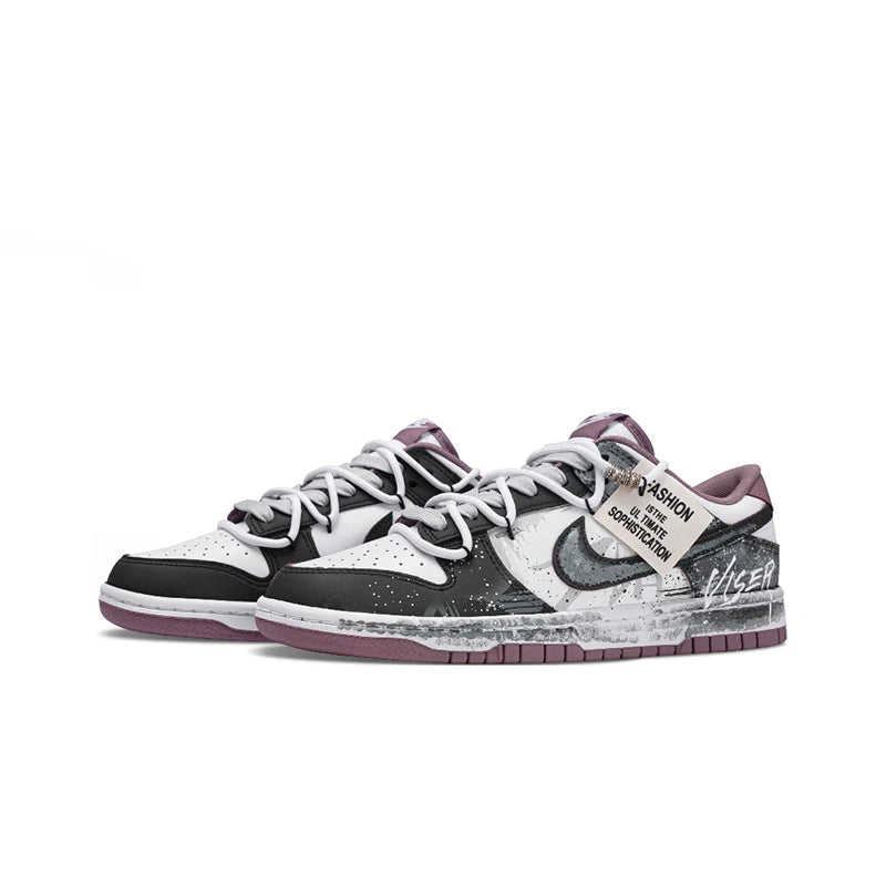 Zapatillas personalizadas Nike Dunk: zapatillas de skate bajas, modernas y oscuras con diseño de grafiti de un páramo postapocalíptico para hombre