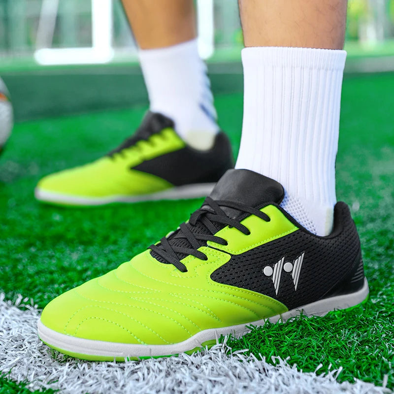 New Men's Football Boots High-top Sneakers Match Soccer Shoes Grass Non-Slip High-quality Futsal Indoor Hot-selling Outdoor