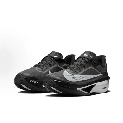 Nike Zoom Fly 6 Bekväma låga, halkfria och slitstarka löparskor för män, svart/grå FN8454-001