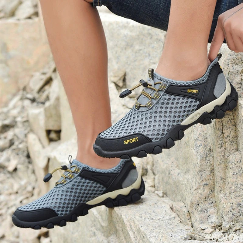 Summer Fashion Breathable Water Wading Men's Shoes, Sports and Leisure Running Trend Flat-Bottomed Mountaineering Sports Shoes