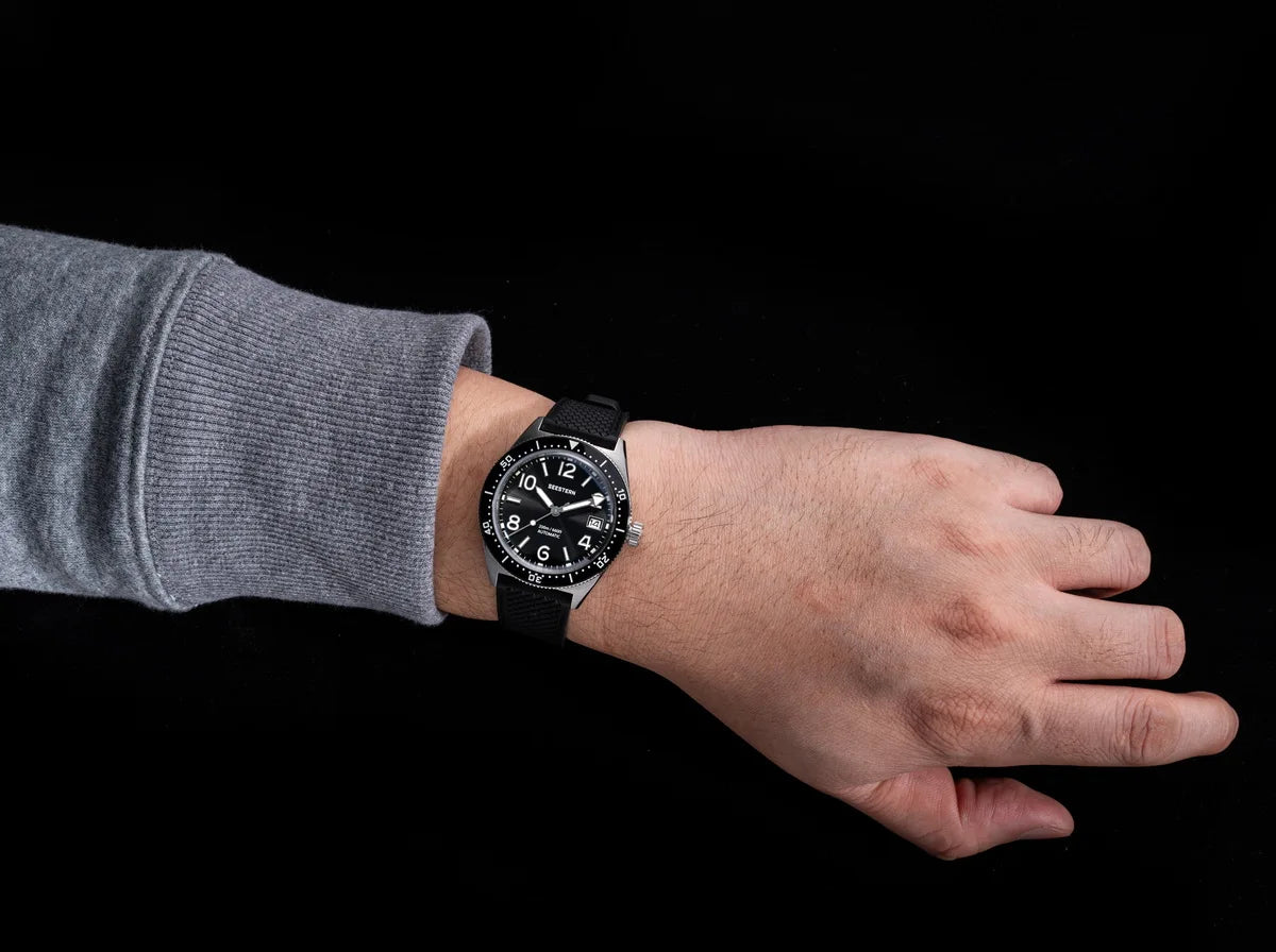 Sugess Diveing Watch of Men Automatic Mechanical Wristwatches 20ATM Waterproof Sapphire NH35A Movement BGW9 Luminous New S434-2