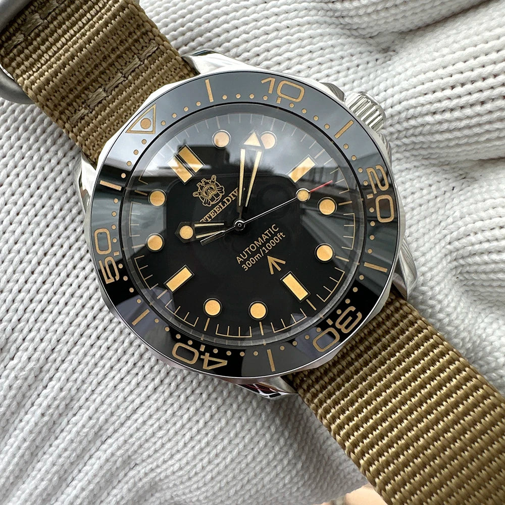 STEELDIVE SD1957 Best Seller 42MM Ceramic Bezel 300M Waterproof Super Luminou Sapphire Glass NH35 Automatic Men Dive Watch