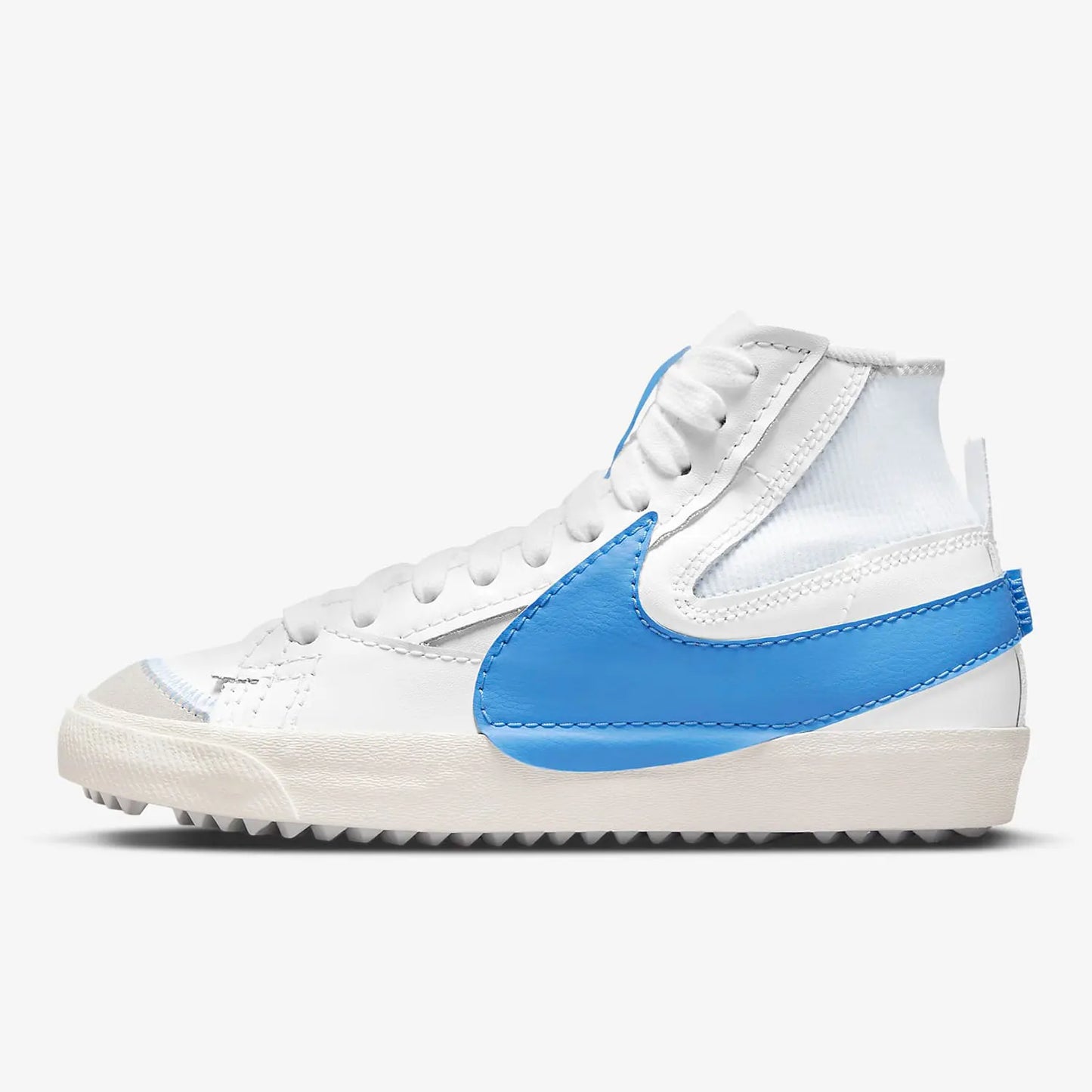 Sapatilhas casuais Nike para homem confortáveis e resistentes, de cano alto DD3111