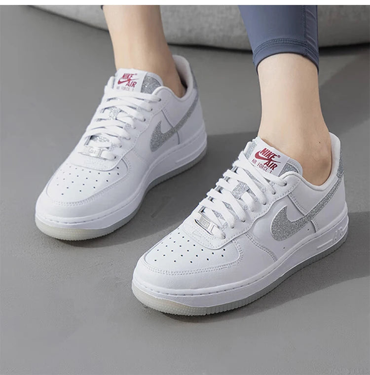 Оригинални нови дамски класически минималистични ежедневни маратонки Nike HQ3461-191
