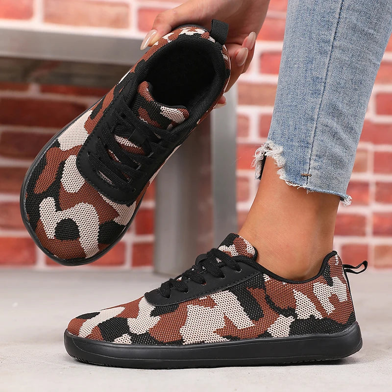 Camouflage Women's Shoes Wide Toe Breathable Mesh Comfortable Flat Bottom Barefoot Shoes New Soft Sole Men's Sneakers