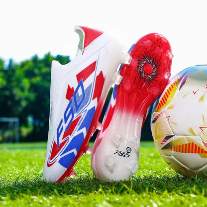 Nouvelles chaussures de football pour hommes, légères, très vendues, de haute qualité, crampons pour terrain en herbe, chaussures de football mi-hautes, baskets antidérapantes pour l'extérieur.