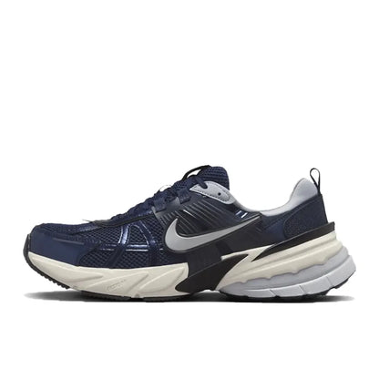 Nike V2K Run – меки, удобни и дишащи ниски маратонки за бягане, унисекс, кафяви, HQ3445-222