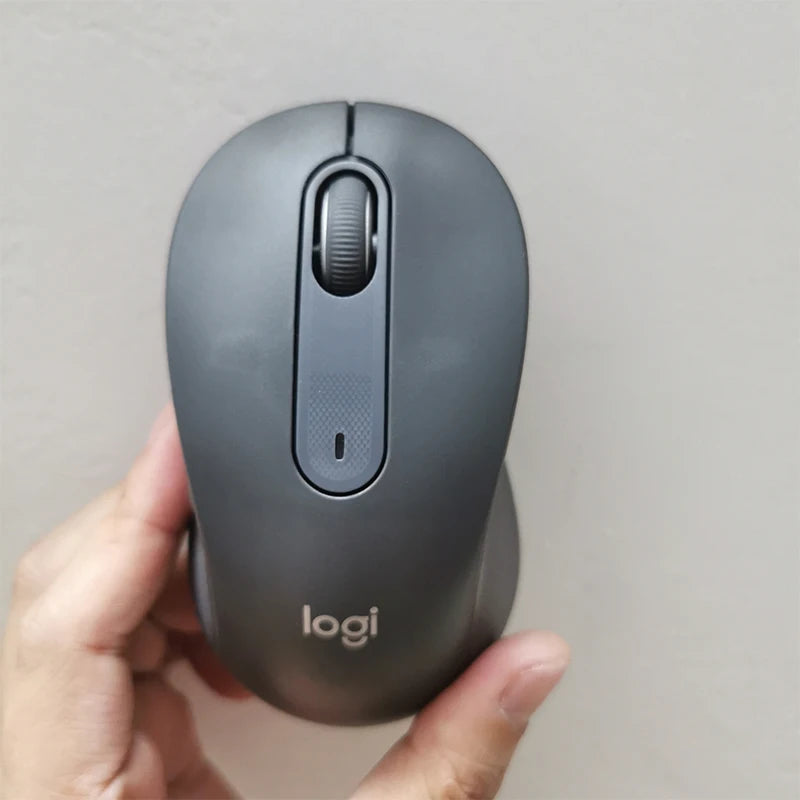 Logitech MX Anywhere 3S Mouse seamlessly switches across 3 devices! A portable office tool compatible with multiple systems
