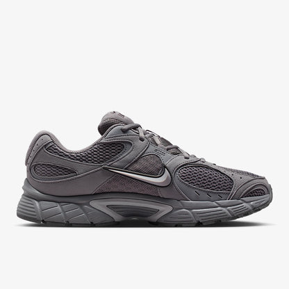 Nike Authentic V5 RNR Herren-Retro-Sportschuhe mit Schnürung, Low-Top II6292-006