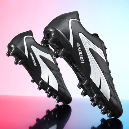 Scarpe da calcio da uomo traspiranti, scarpini da football e futsal ultraleggeri, sneaker professionali da allenamento unisex, tacchetti per erba e sport da partita