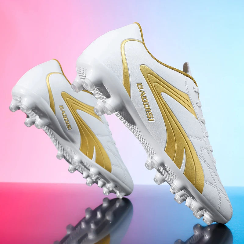 Scarpe da calcio da uomo traspiranti, scarpini da football e futsal ultraleggeri, sneaker professionali da allenamento unisex, tacchetti per erba e sport da partita