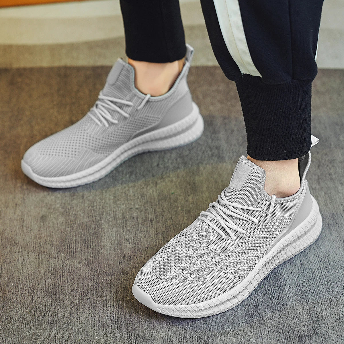 MAEDEF 2024 Walking Sports Shoes High Quality Outdoor Tennis Trainer Shoes Lightweight Comfortable Breathable Men's Casual Sneakers