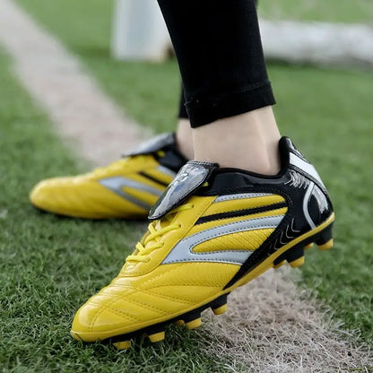 Hommes Football bottes de Football athlétique enfants chaussures de Football nouveau cuir haut mâle crampons formation Football baskets Sport
