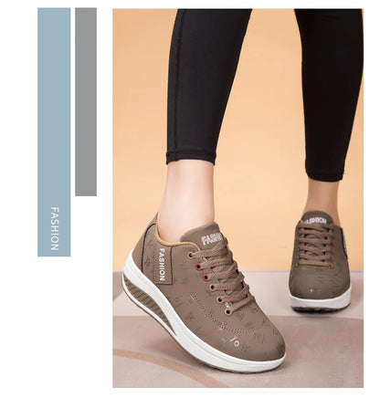 Zapatillas casuales de mujer para exterior con suela gruesa, plataforma de moda, talla grande 42, suela plana, para caminar, deporte, caminatas y running