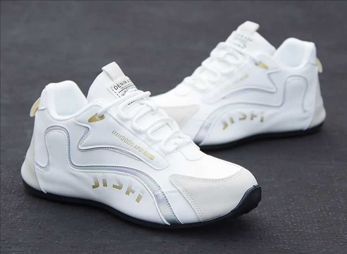 Men's Shoes with Waterproof and Anti-Slip Leather Surface, High-End Travel Shoes, Trendy and Versatile, Autumn Men's Sports and