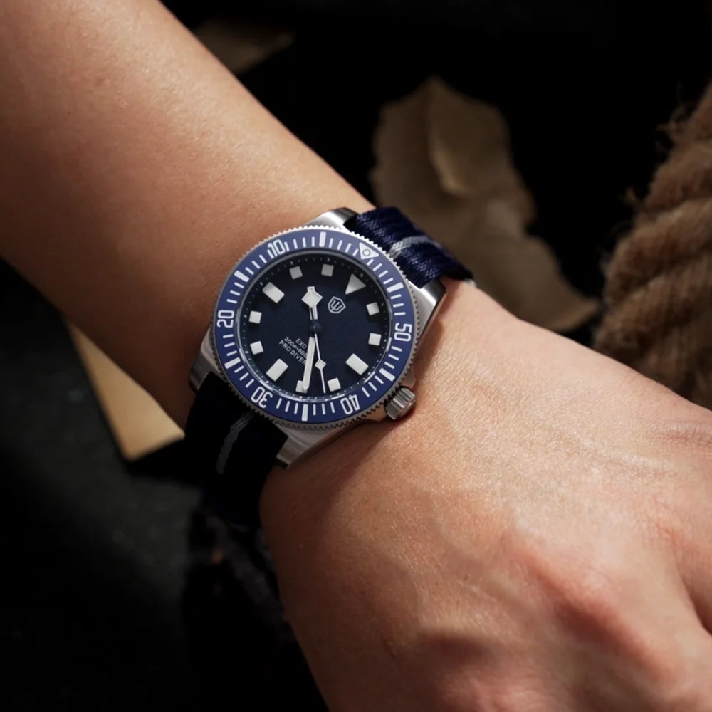 Watchdives EXD 40Mm Titanium Dive Watch Man VH31 Sweep Quartz Watches 200 Waterproof Ar Sapphire BGW9 Luminous 316L Wristwatch