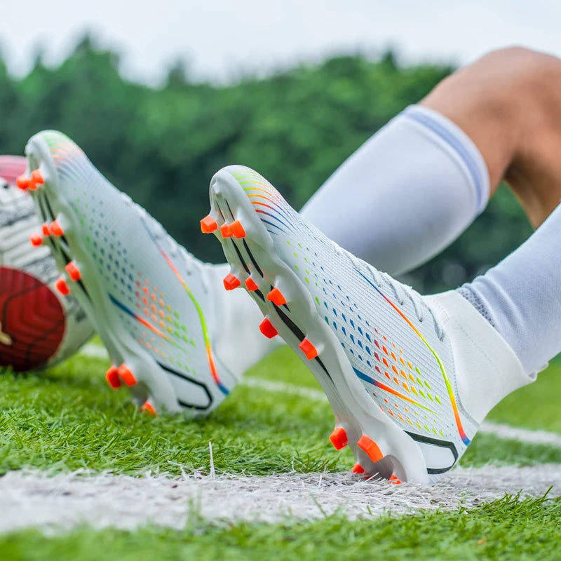Nuove scarpe da calcio da uomo per erba, traspiranti e morbide, scarpe da calcio outdoor con tacchetti lunghi, comode scarpe sportive da allenamento da uomo