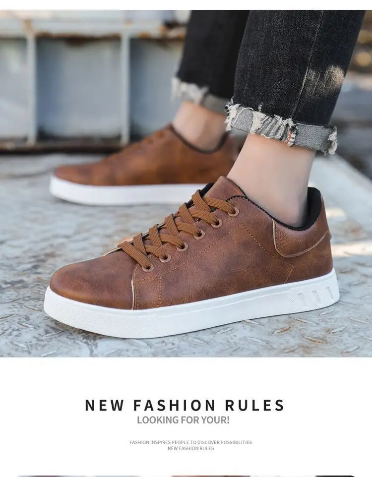 Sapatos de Homem 2026 Novo Estilo Quatro Estações, Versáteis e Modernos, Sola Macia, Brancos, Casuais e Respiráveis para o Verão