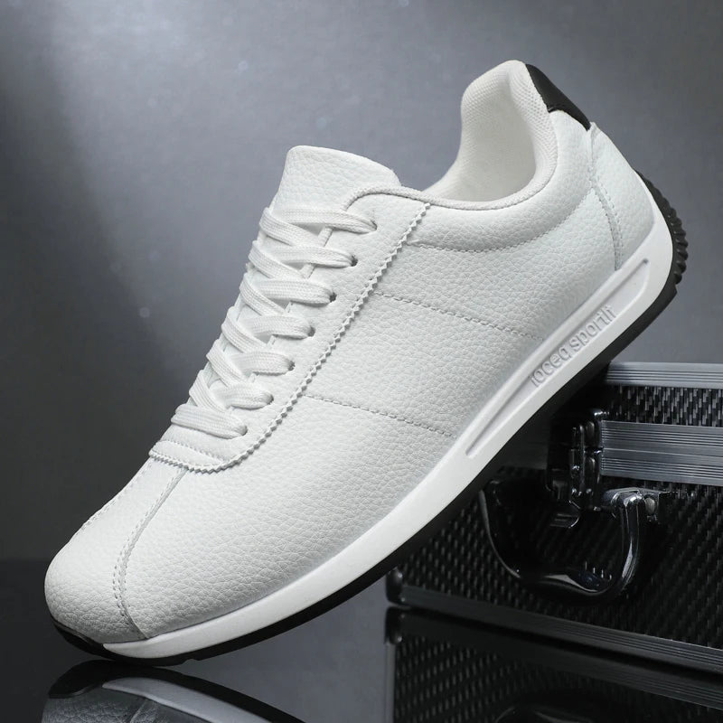 Leisure Running Summer Fashion Anti-Slip Mountaineering PU Leather Sports Shoes, Tennis Trend, Hot Selling Men’s White Flat Shoes