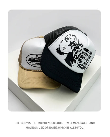 Trucker-Caps im amerikanischen Stil mit Cruise-Print, Anime-Motiven und neuem Schriftzug – atmungsaktive Baseballmützen mit Netzfutter für Herren und Damen, vielseitig kombinierbar