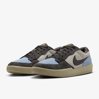 Zapatillas deportivas clásicas retro de caña baja para hombre y mujer, originales y nuevas de Nike, modelo DV5477-102