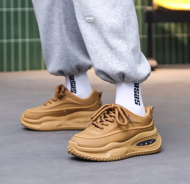 Men's Casual Sports Shoes, Fashionable Thick Soled Skateboarding Shoes, Trendy and Comfortable Men's Shoes Suitable for Outdoor