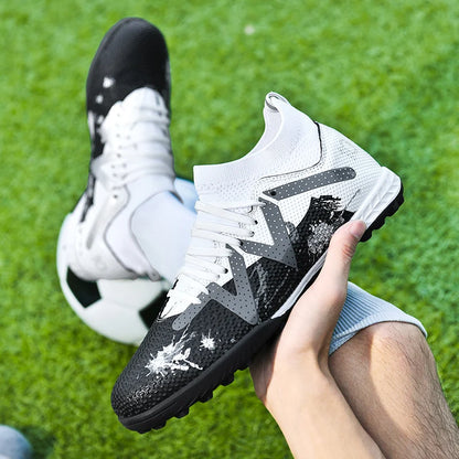 Botte de Football en salle, crampons de Futsal professionnels pour hommes, chaussures de Football pour adultes, durables, confortables, antidérapantes, baskets d'entraînement pour adolescents