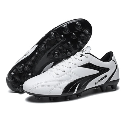 Scarpe da calcio da uomo traspiranti, scarpini da football e futsal ultraleggeri, sneaker professionali da allenamento unisex, tacchetti per erba e sport da partita