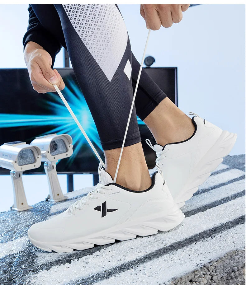 Xtep running shoes for men 2021 winter street casual men's sports shoes, wear-resistant support cushioning sneakers 879419110080