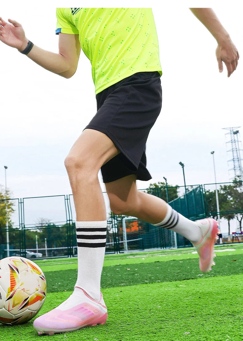 New Men's Football Boots Comfortable Soccer Shoes Match Training Boys Non-Slip Long Spikes Breathable Adult Cleats Outdoor Sport