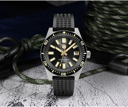 San Martin Official 40mm 62mas V3 Diver Watch For Men Kanagawa Surfing Dial NH35 Automatic Mechanical 20Bar Rubber Strap SN0007