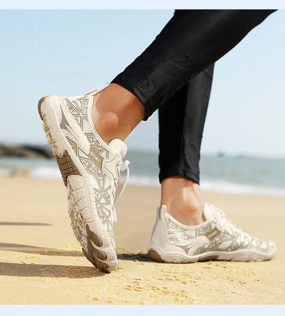 New Barefoot Wading Shoes Men Women Mesh Quick-Drying Beach Shoes Outdoor Non-Slip Swimming Shoes Unisex Water Sports Shoes