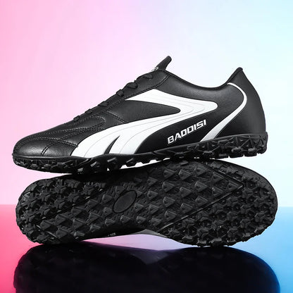 Scarpe da calcio da uomo traspiranti, scarpini da football e futsal ultraleggeri, sneaker professionali da allenamento unisex, tacchetti per erba e sport da partita