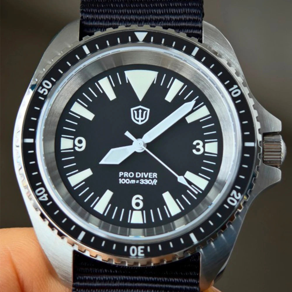 Reloj para hombre Watchdives WD1980 V3 38mm Vintage VH31 Ronda 515 con movimiento de cuarzo, segundero continuo, luminoso y cristal de zafiro