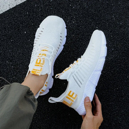 Summer Men Sneakers Lightweight Breathable Mesh Outdoor Casual Shoes Fashionable Tennis Training Shoes Men's Shoes Free Shipping