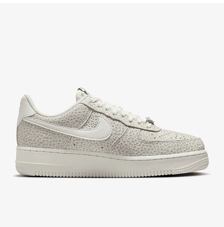 Nike : nouvelles baskets unisexes officielles, résistantes et tendance FV6519-200