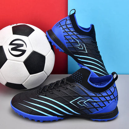 Nouvelles chaussures de football pour hommes, crampons de futsal, chaussures de football, confortables, ultra-légères, pour terrain synthétique et naturel, sportives, antidérapantes, pour adultes, professionnelles.