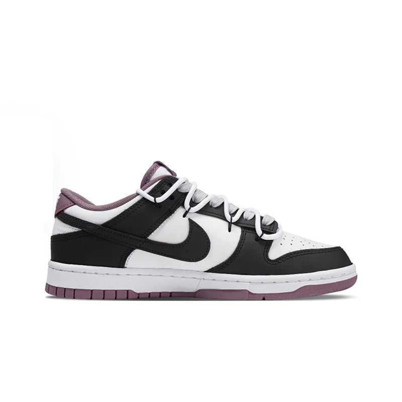 Zapatillas personalizadas Nike Dunk: zapatillas de skate bajas, modernas y oscuras con diseño de grafiti de un páramo postapocalíptico para hombre