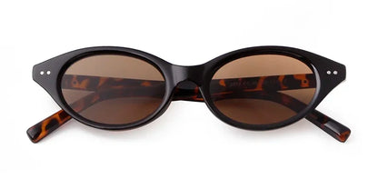 Trend Tortoise Shell Cat Eye Sunglasses 2025 Women Men Brand Designer Sun Glasses Cateye Rivets Narrow Frame Shades Female UV400