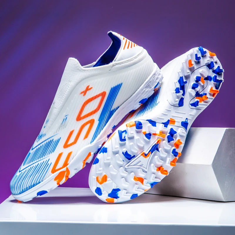Nouvelles chaussures de football pour hommes, crampons, baskets légères de haute qualité, pour l'entraînement sur gazon, bottes de football très vendues, antidérapantes, mi-hautes, pour l'extérieur.